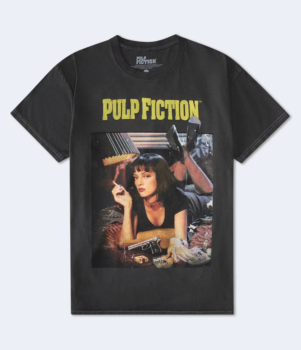 Pulp Fiction (Mia On Bed) T-Shirt