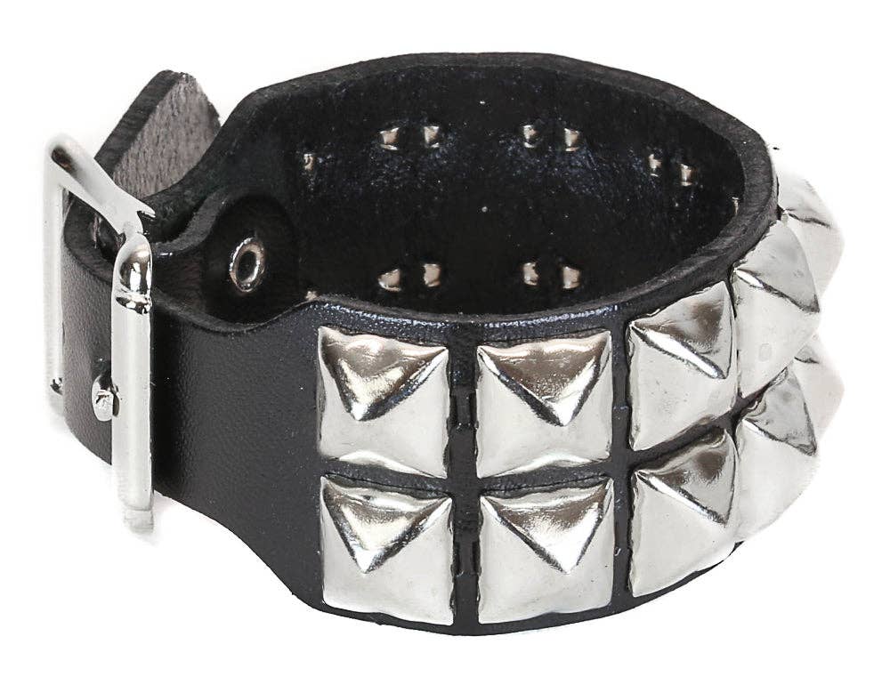 BC189 BUCKLE BRACELET WITH 2 ROW 1/2" PYRAMIDS