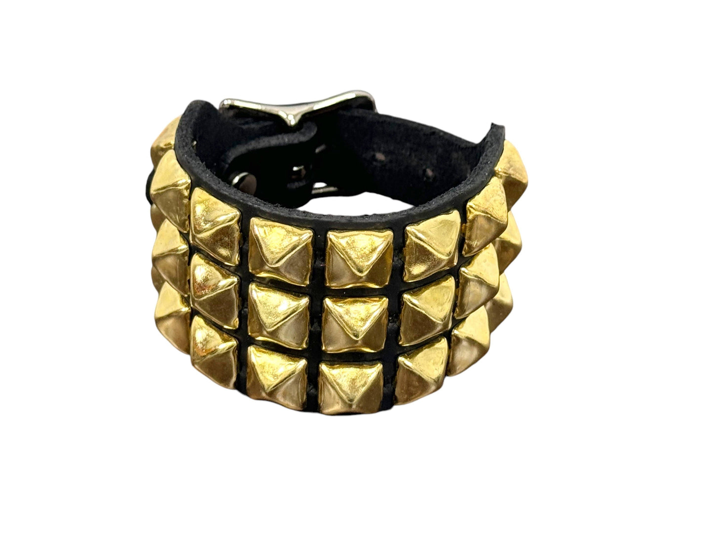 BUCKLE BRACELET WITH 3 ROW 1/2" PYRAMIDS