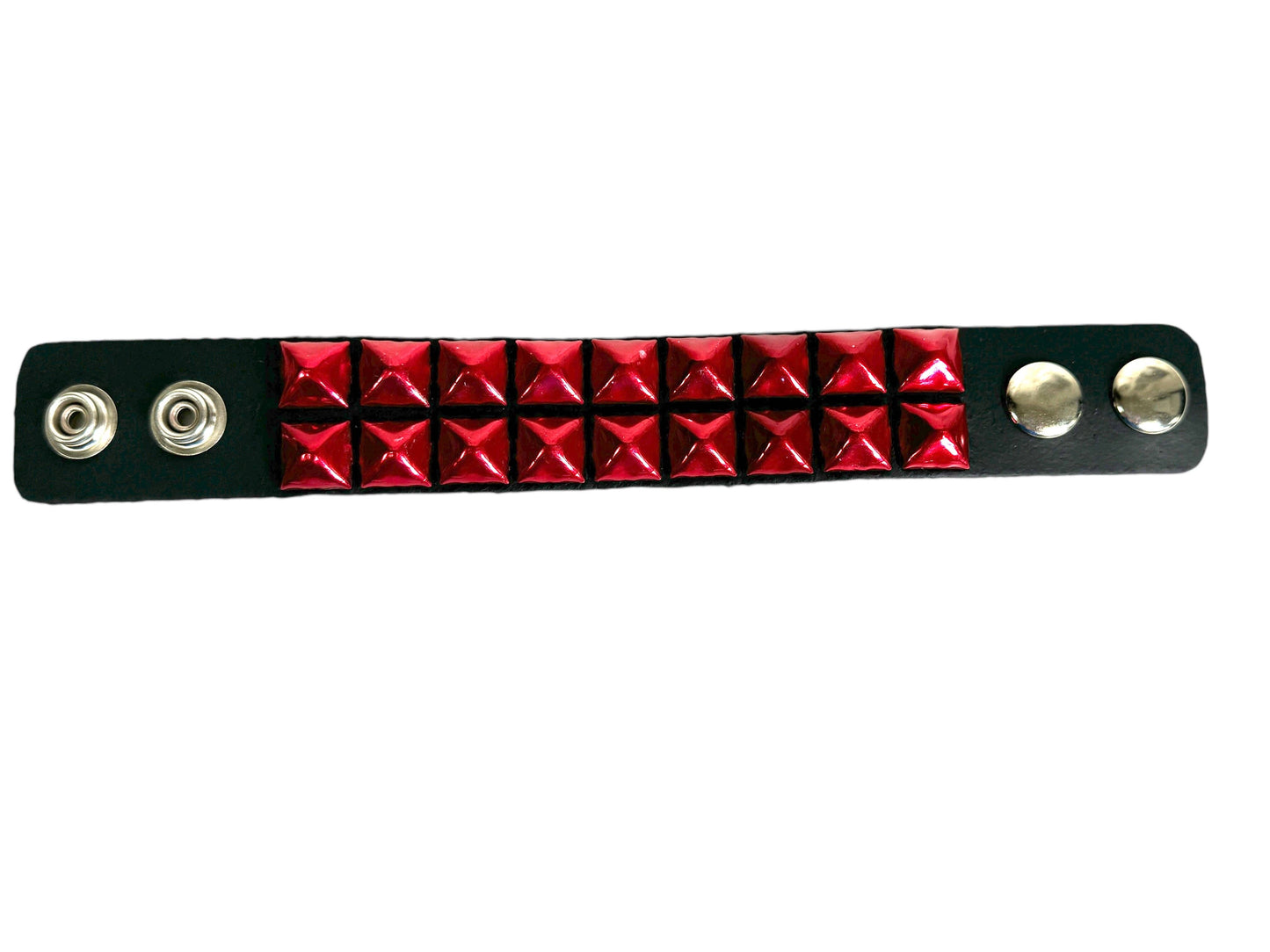 BC112 METALLIC COLOR  3 ROW 1/2" PYRAMID STUD SNAP BRACELET