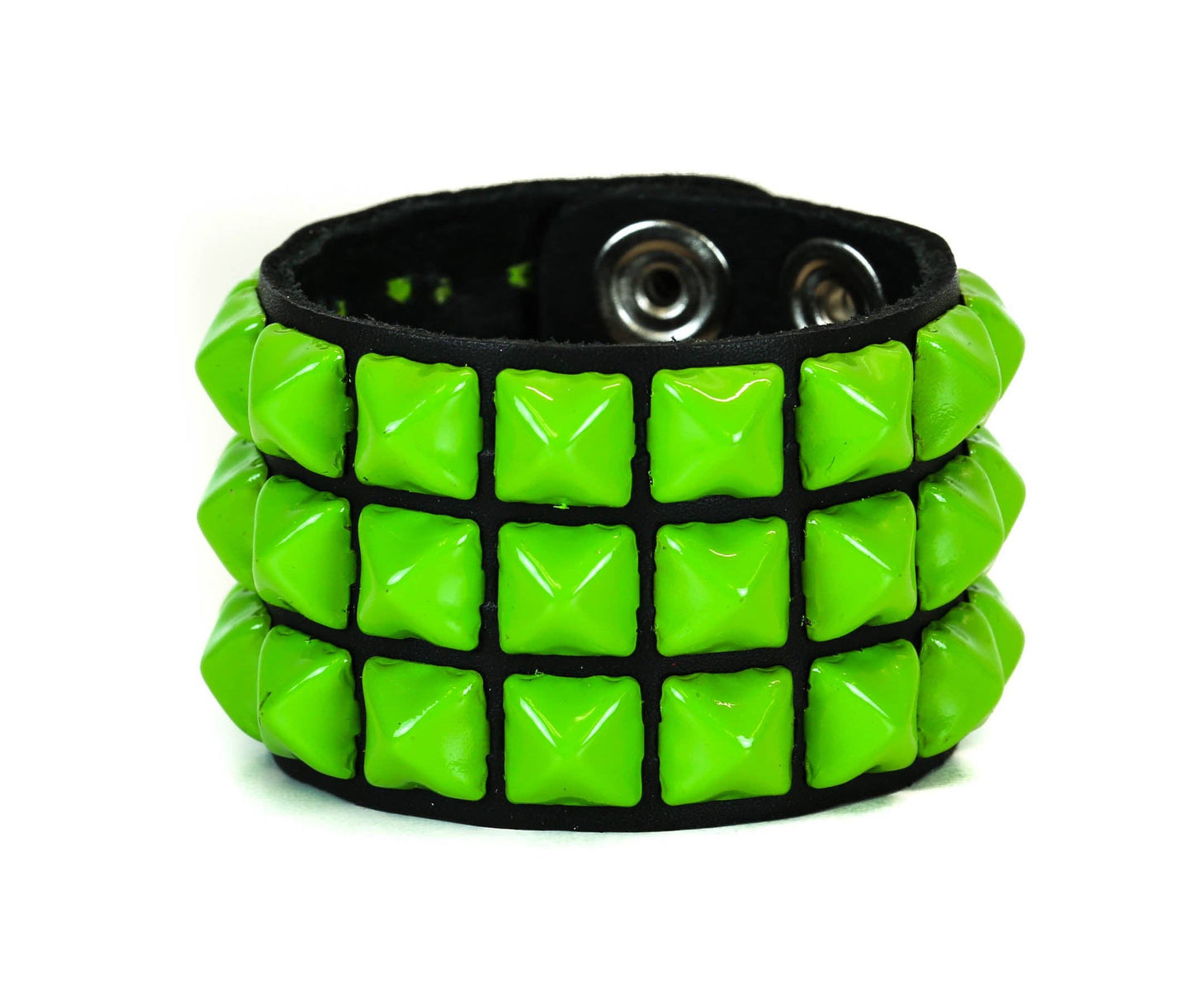 BC127 3 ROW 1/2" PYRAMID STUD SNAP BRACELET
