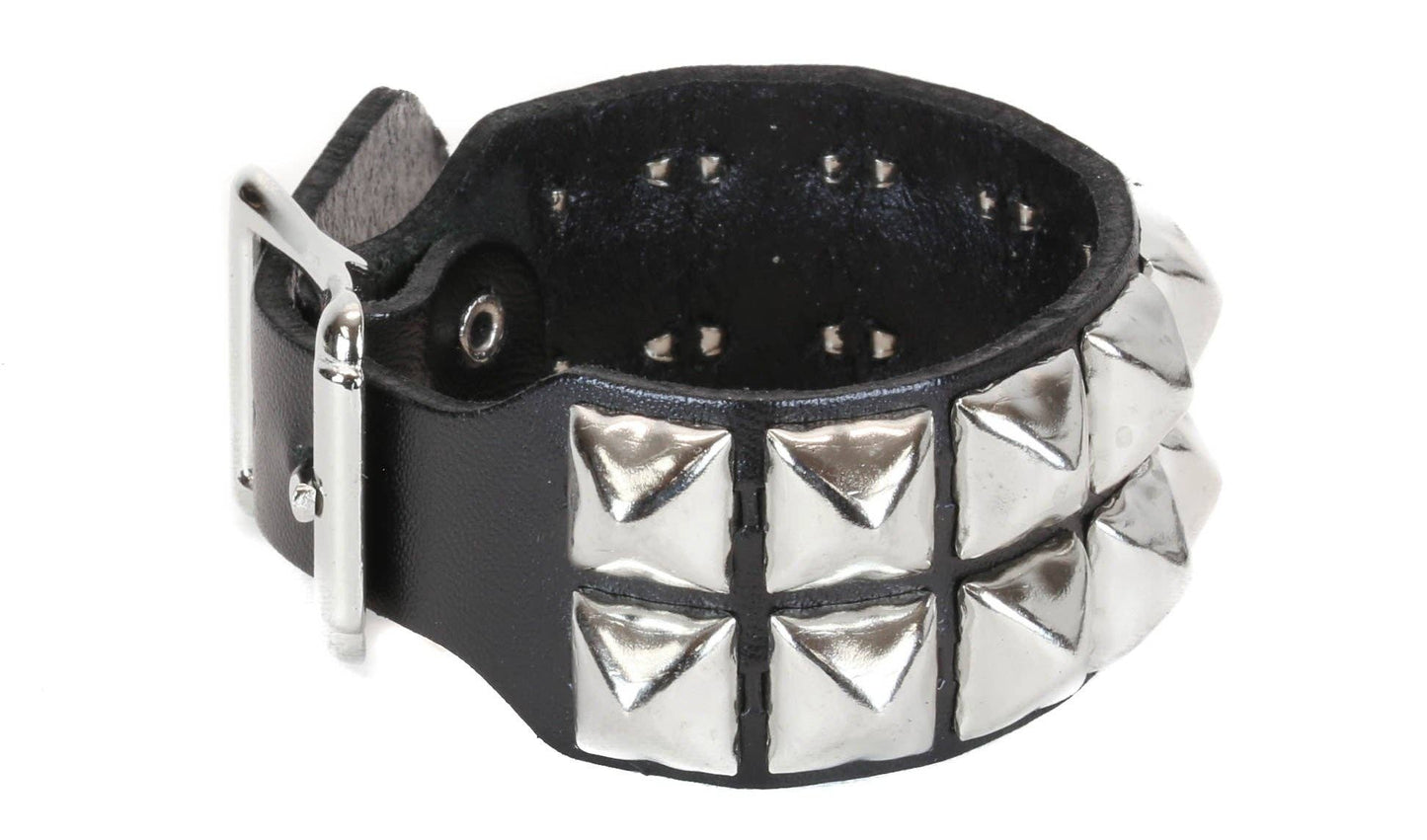 BC189 BUCKLE BRACELET WITH 2 ROW 1/2" PYRAMIDS