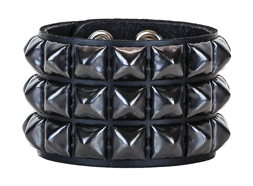 BC127 3 ROW 1/2" PYRAMID STUD SNAP BRACELET