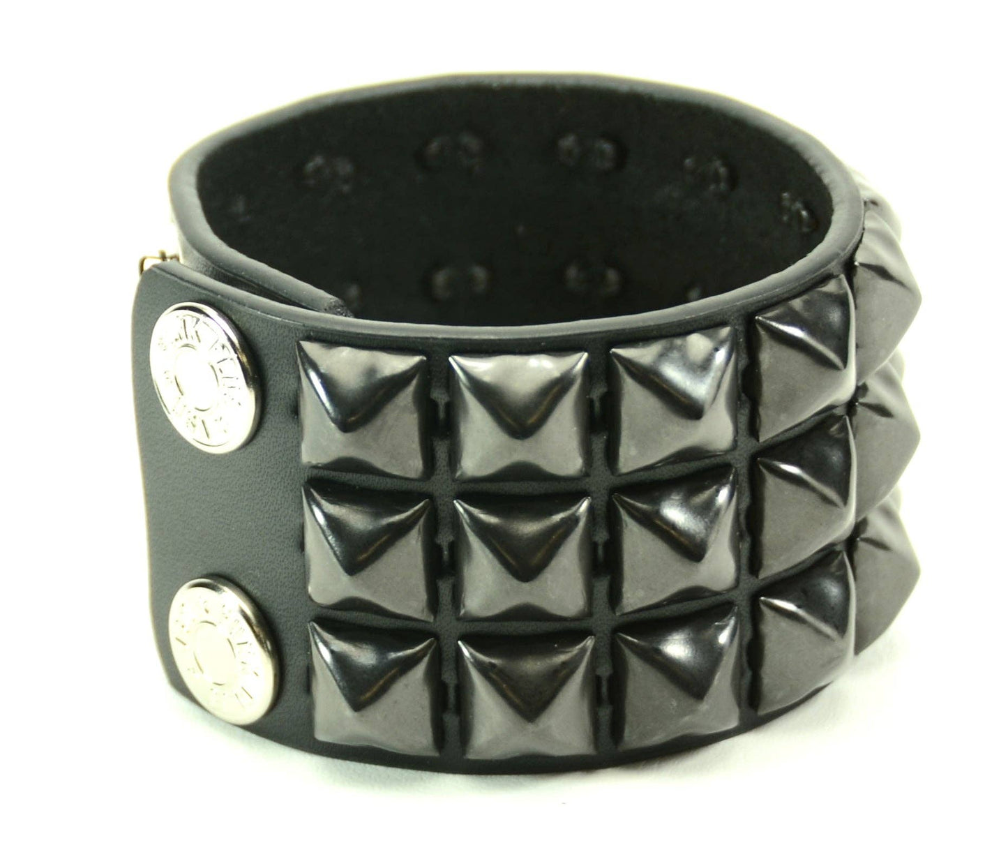 BC127 3 ROW 1/2" PYRAMID STUD SNAP BRACELET