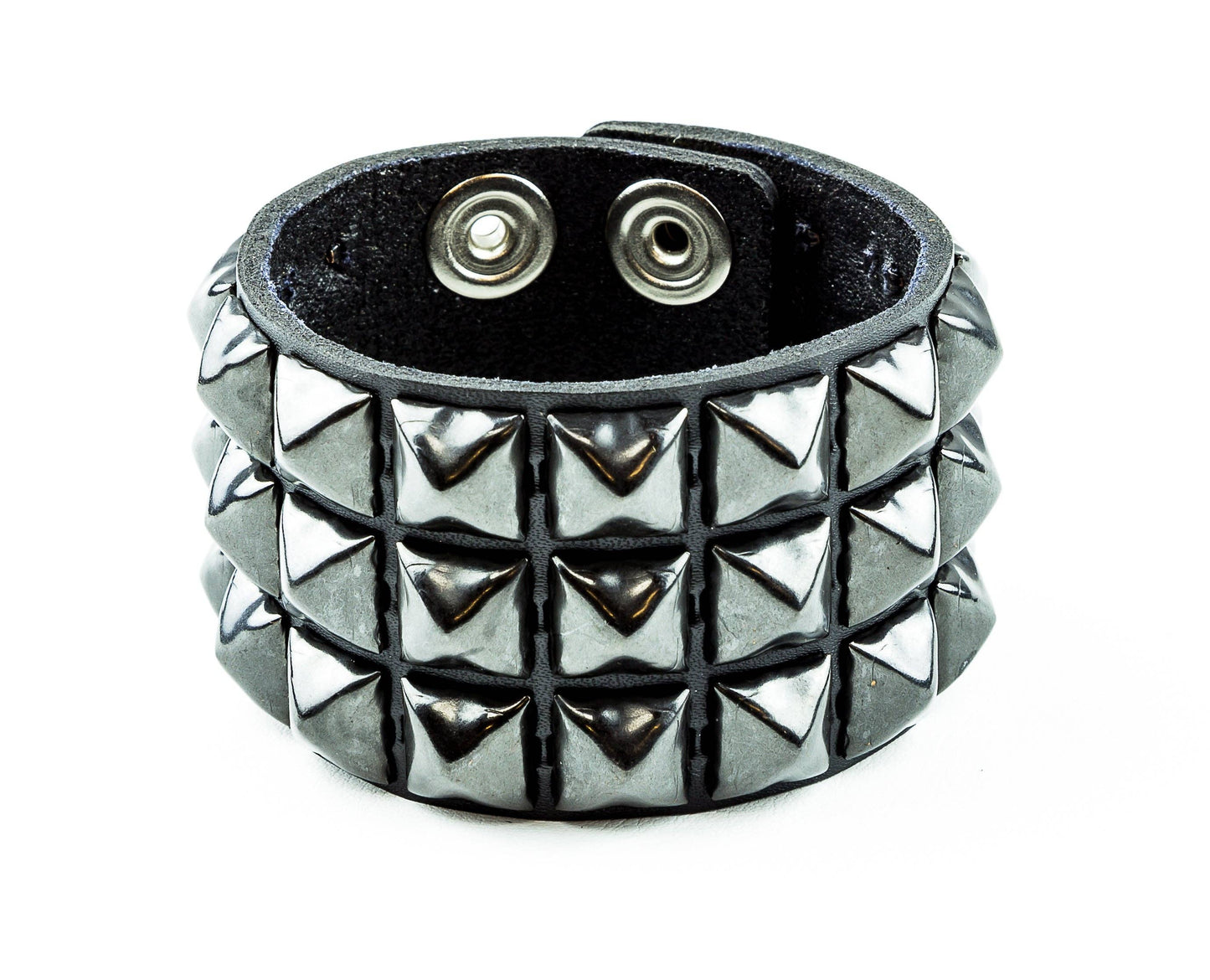 BC127 3 ROW 1/2" PYRAMID STUD SNAP BRACELET