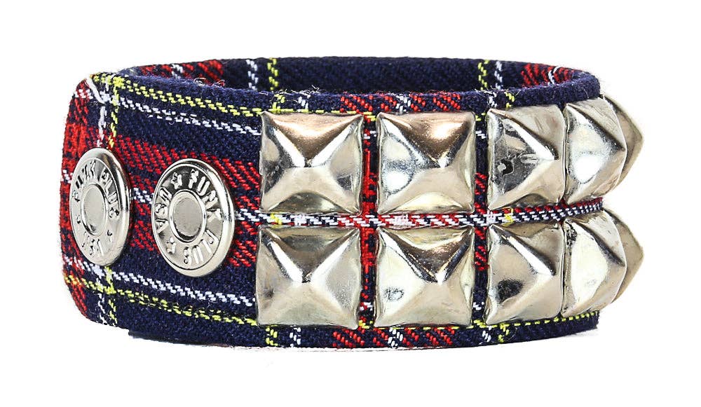 BC112PD PLAID STUDDED BRACELET