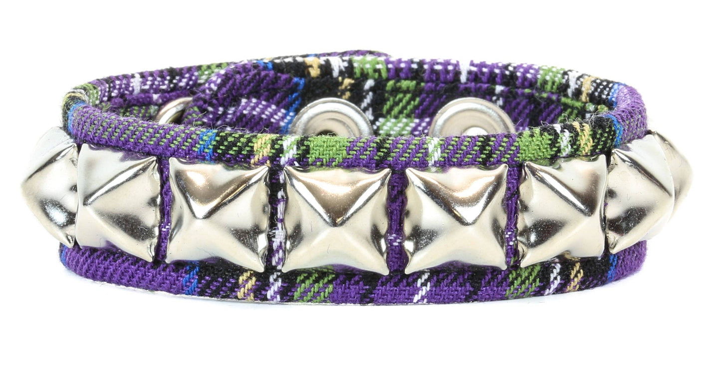 PLAID ONE ROW STUDDED BRACELET BC194PD